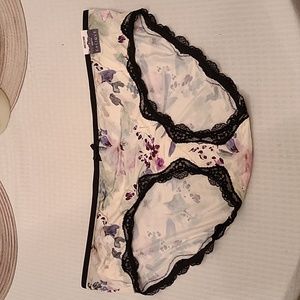 NWT Cacique Hipster Panty